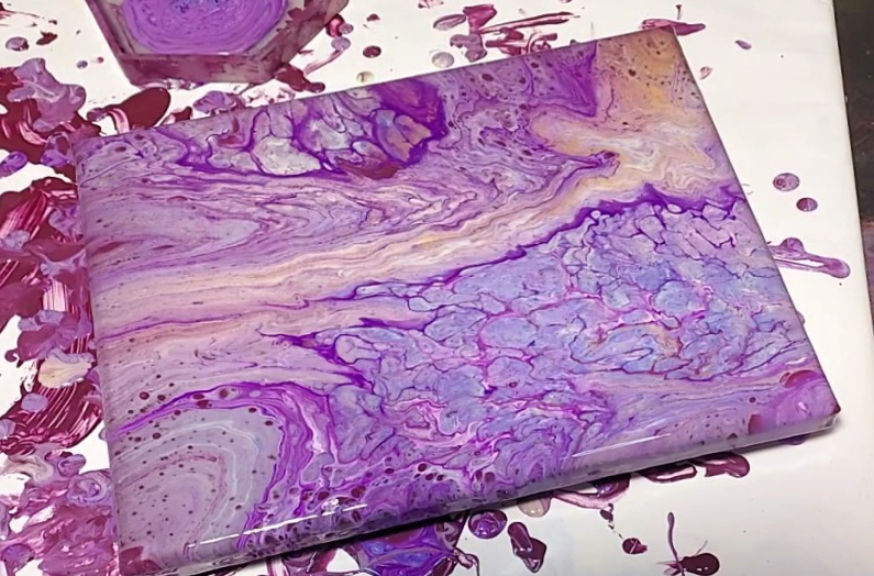 Acrylic Pouring